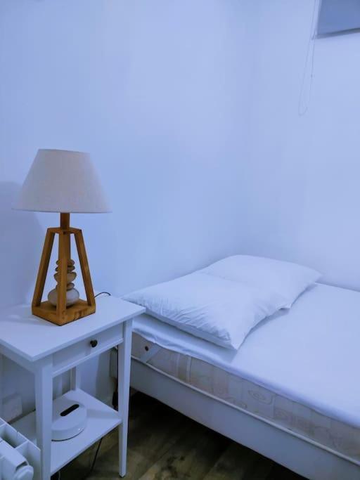 Logement Proche Hypercentre Caen Eksteriør billede